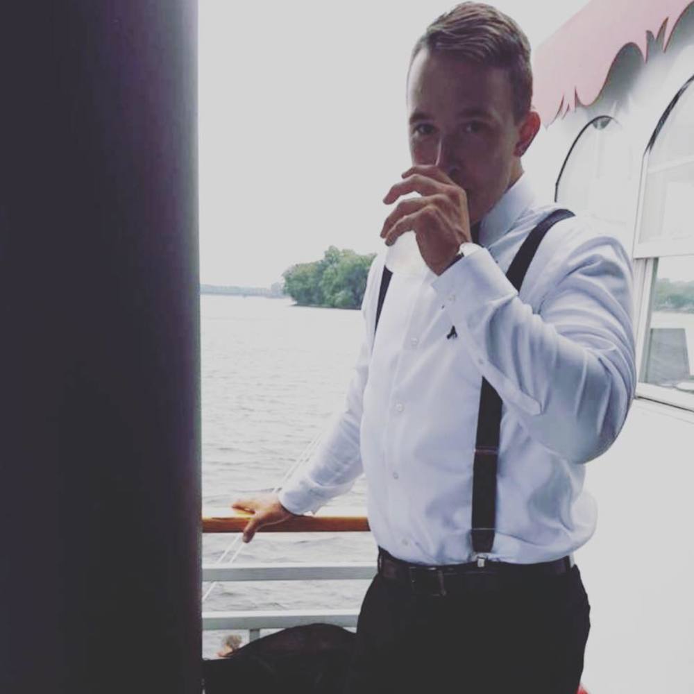 Meet your Posher, Samuel